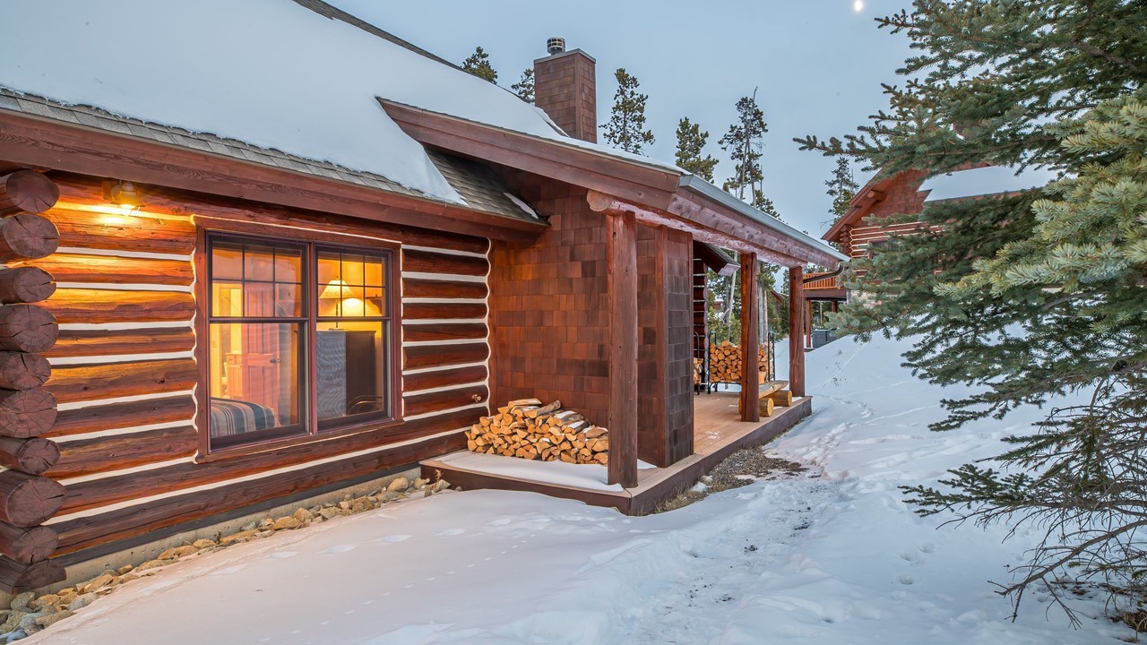 Photo of Outdoor in Powder Ridge