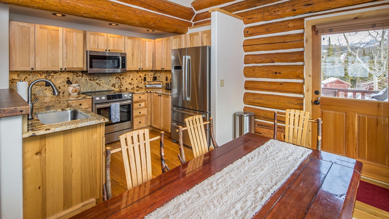 Photo of Kitchen in Powder Ridge