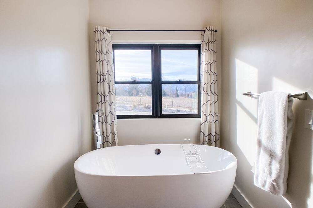 Photo of Bathroom in Corvallis