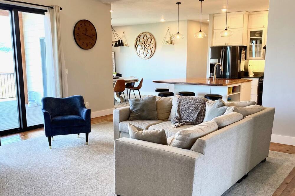 Photo of Livingroom in Corvallis