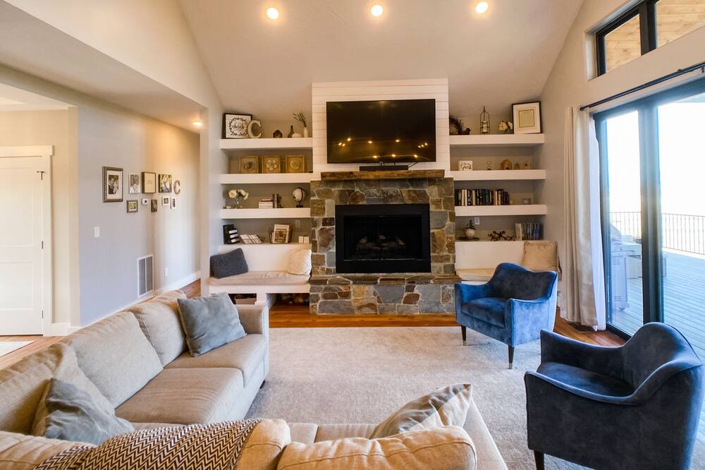 Photo of Livingroom in Corvallis