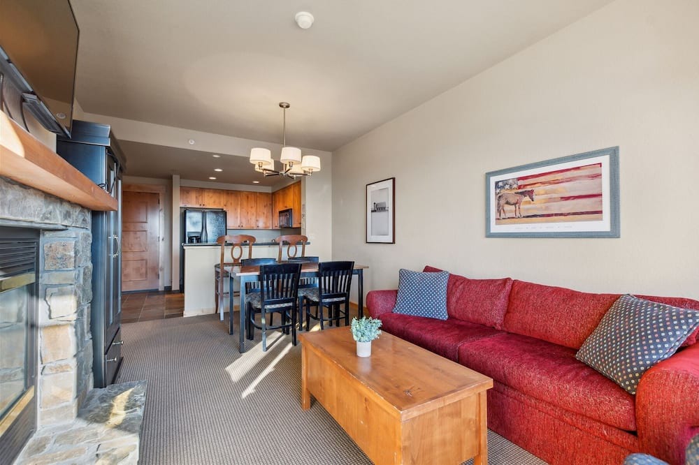 Photo of Livingroom in Whitefish
