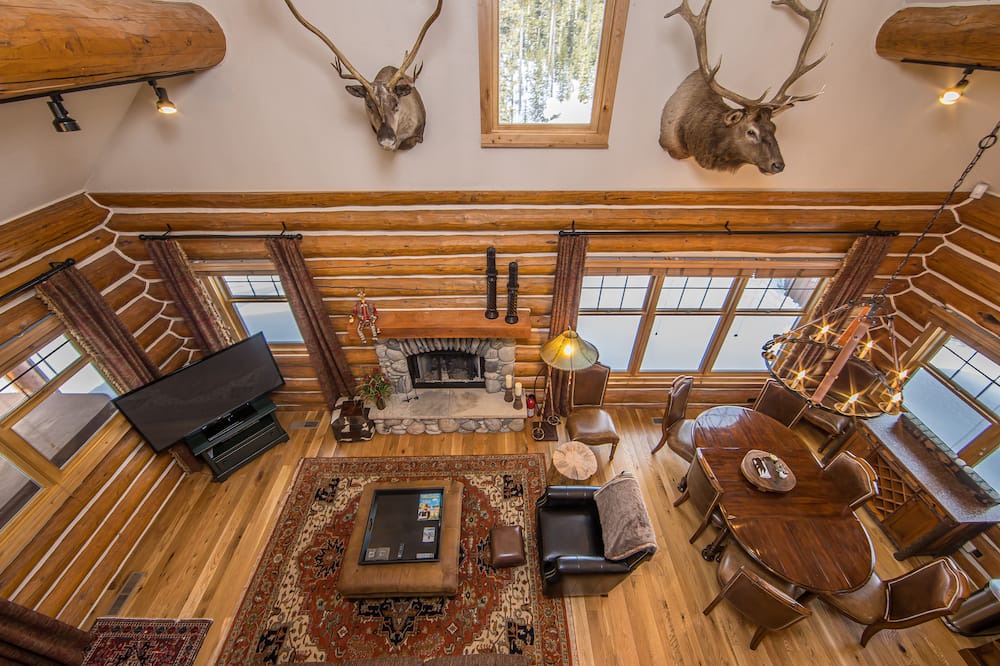 Photo of Livingroom in Powder Ridge