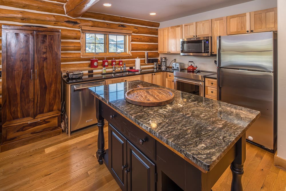 Photo of Kitchen in Powder Ridge