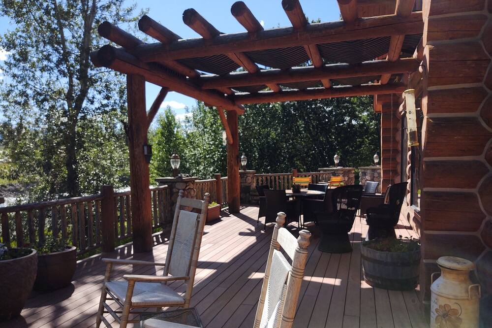 Photo of Patio Balcony in Big Timber