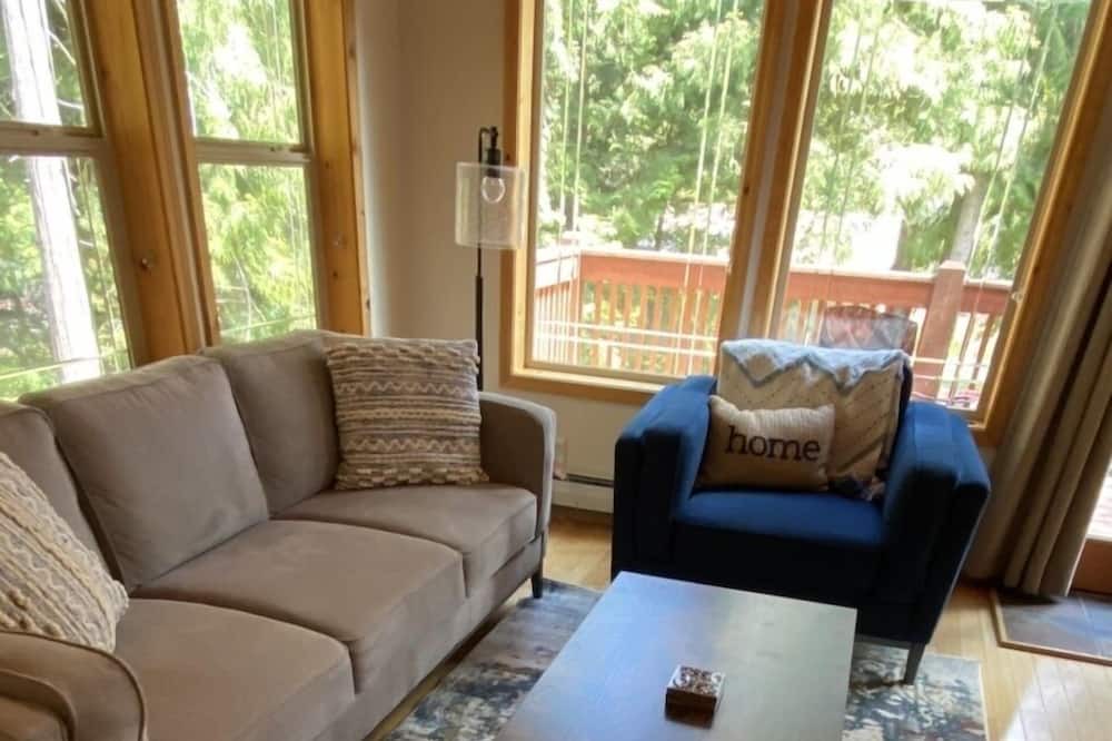 Photo of Livingroom in Troy