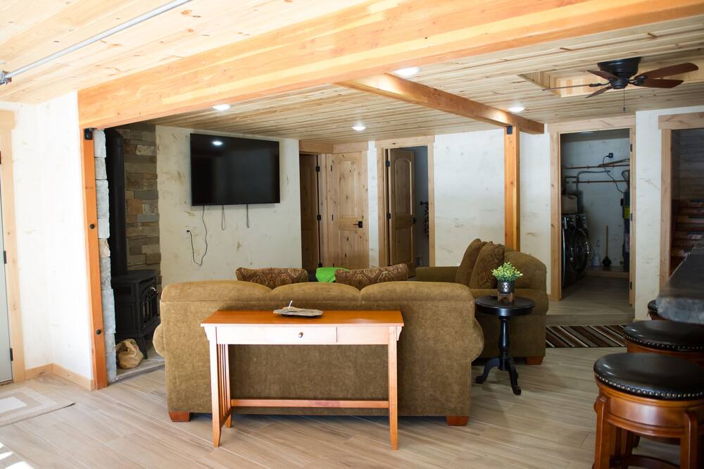 Photo of Livingroom in Troy