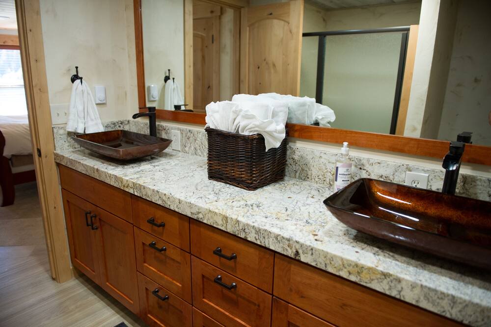 Photo of Bathroom in Troy