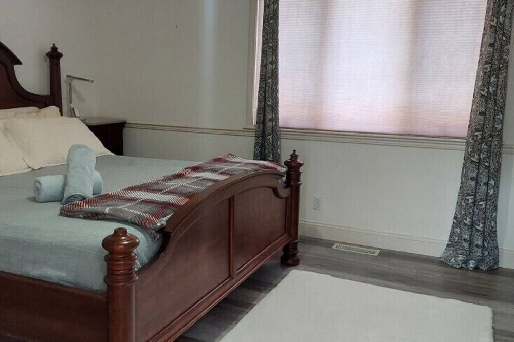 Photo of Bedroom in Billings