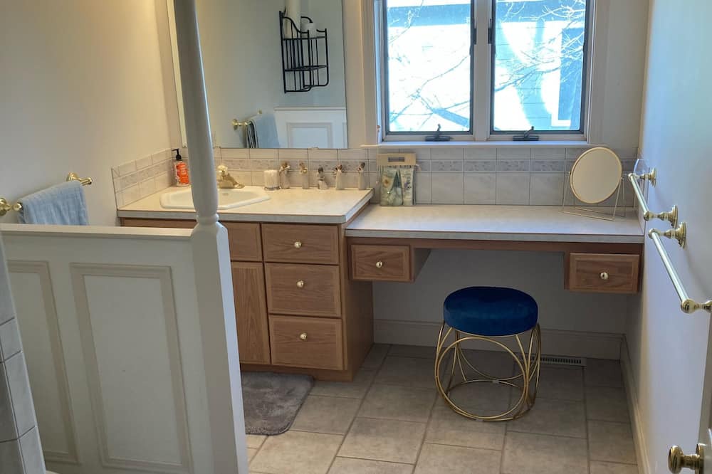 Photo of Bathroom in Billings