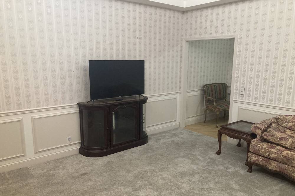Photo of Bedroom in Billings