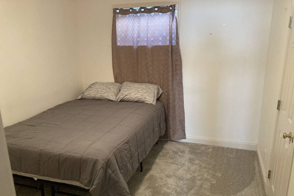 Photo of Bedroom in Billings
