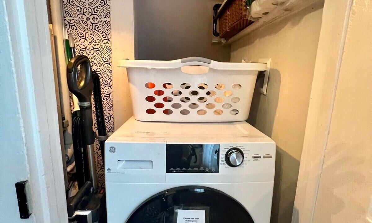 Photo of Others in Helena