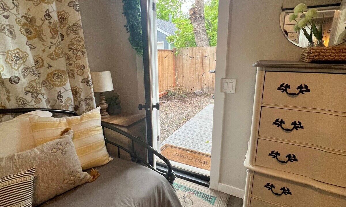 Photo of Others in Helena