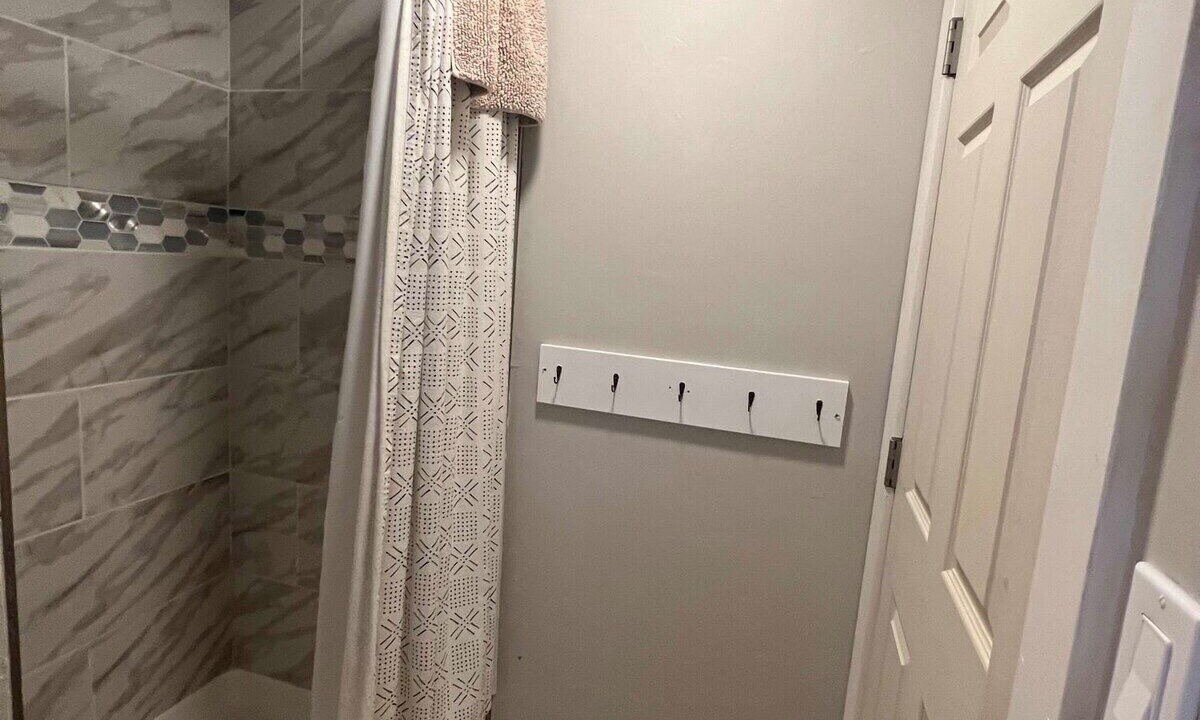 Photo of Others in Helena