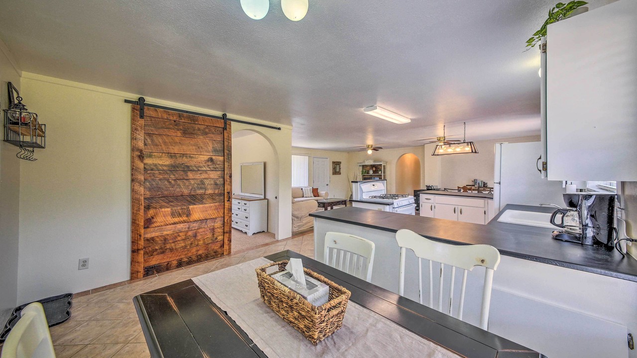 Photo of Kitchen in White Pine