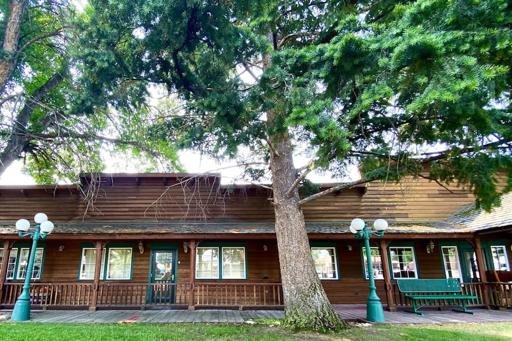 Photo of Outdoor in Darby