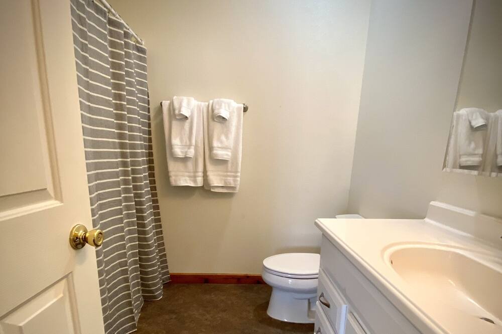 Photo of Bathroom in Darby