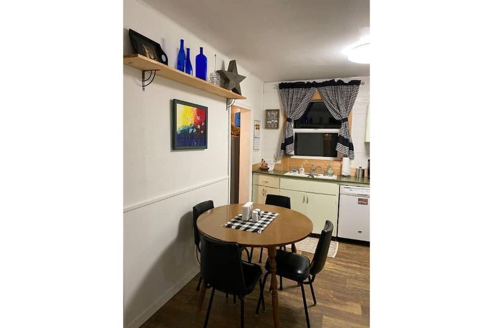 Photo of Kitchen in Winnett