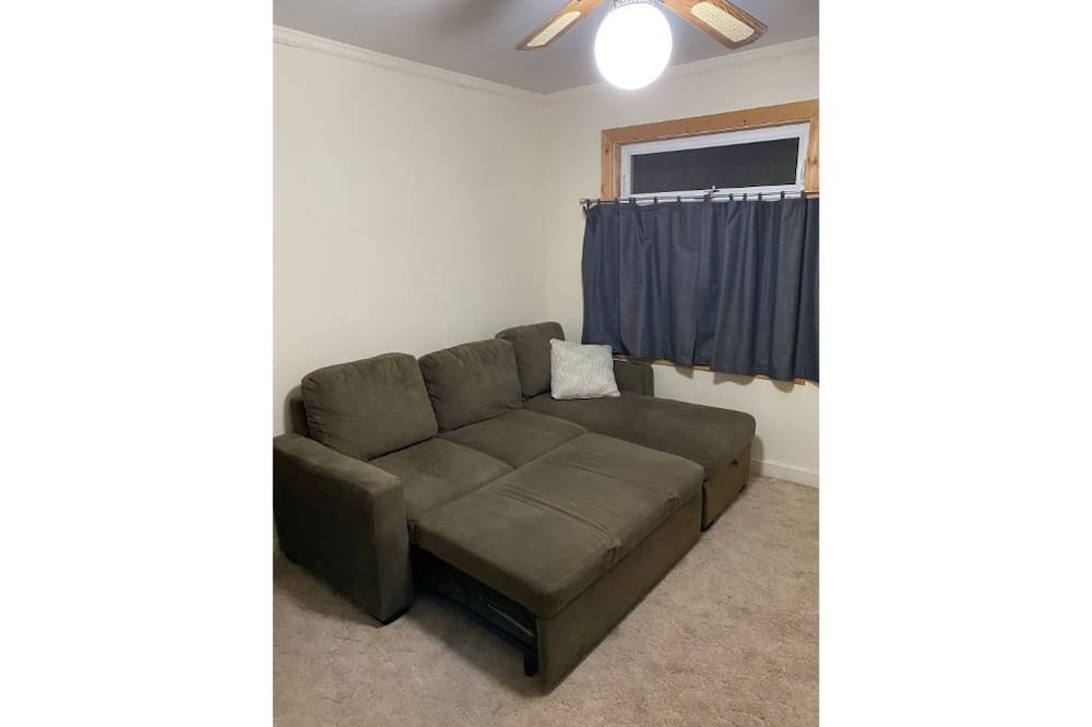 Photo of Livingroom in Winnett