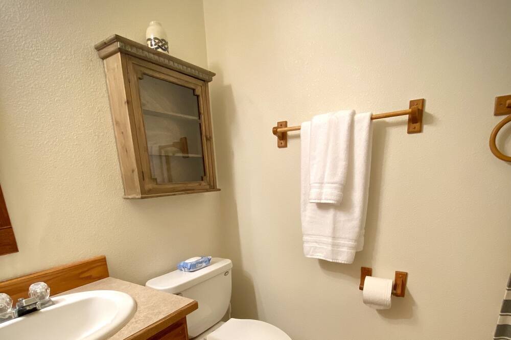 Photo of Bathroom in Darby
