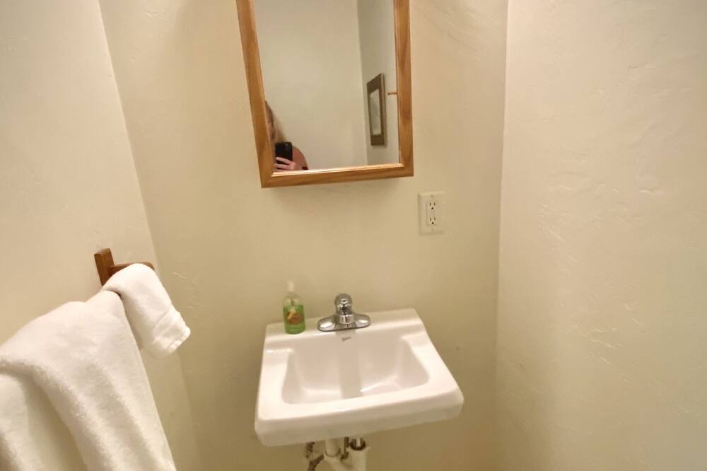 Photo of Bathroom in Darby
