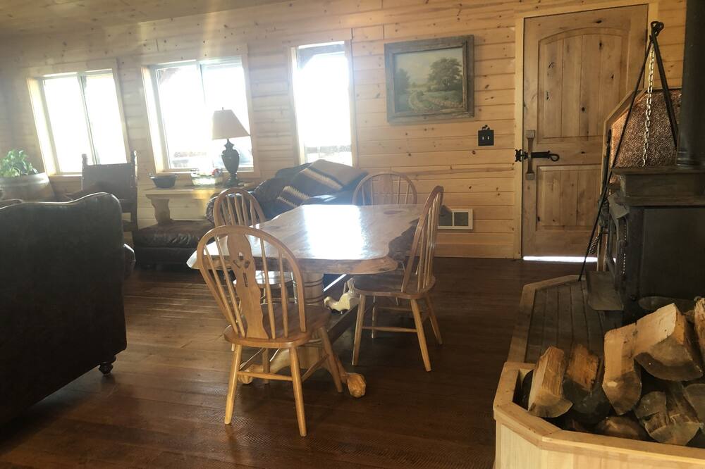Photo of Livingroom in East Glacier Park
