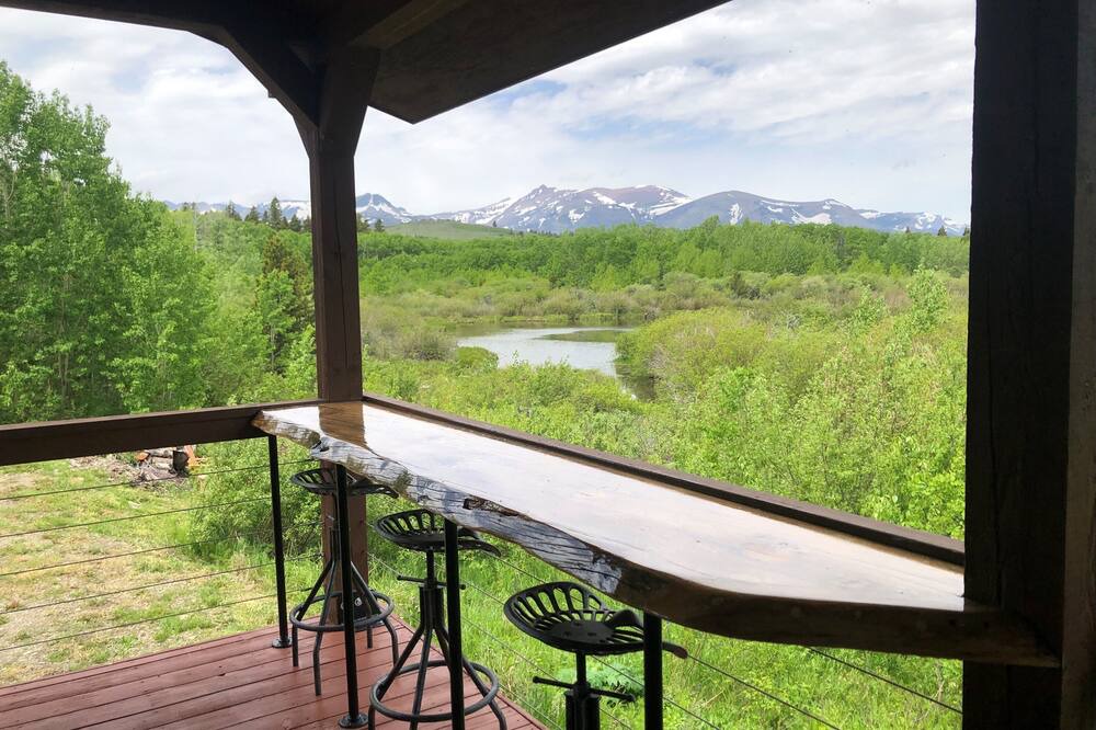 Photo of Patio Balcony in East Glacier Park