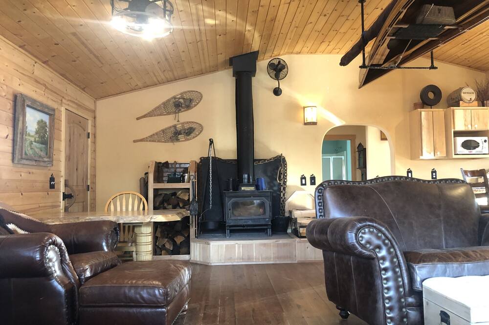 Photo of Livingroom in East Glacier Park