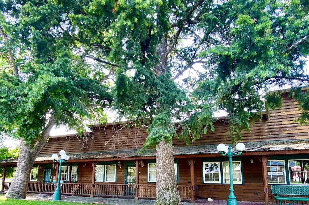 Photo of Outdoor in Darby