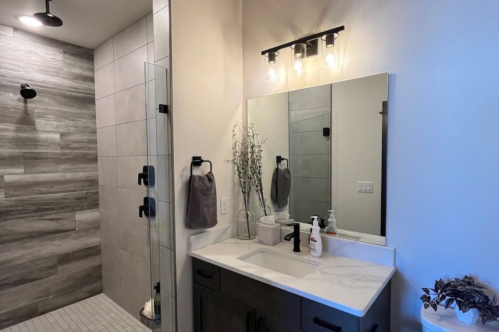 Photo of Bathroom in McAllister