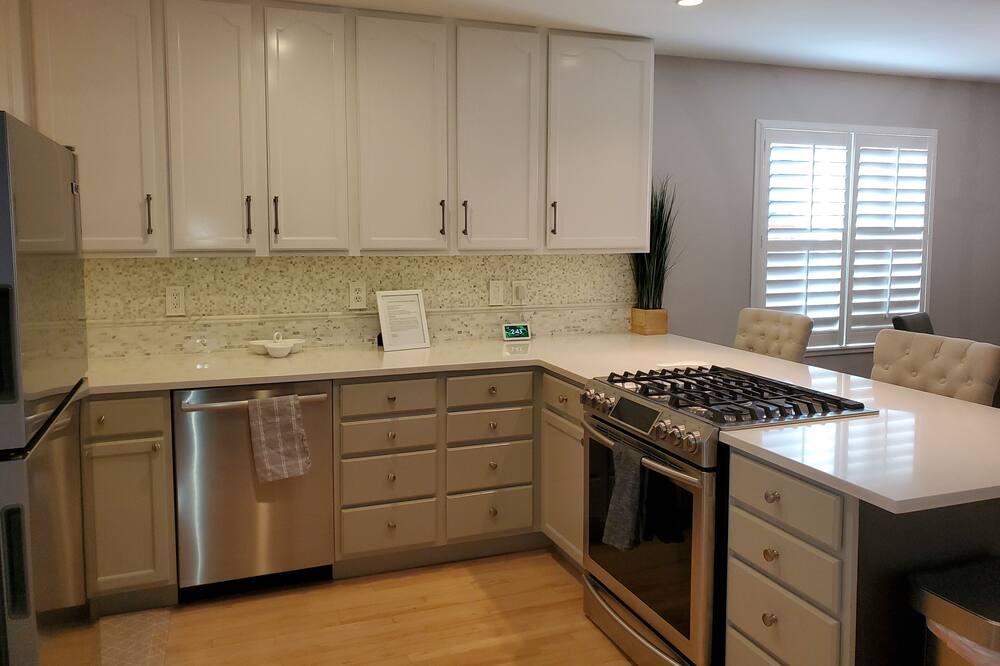 Photo of Kitchen in Riverfront