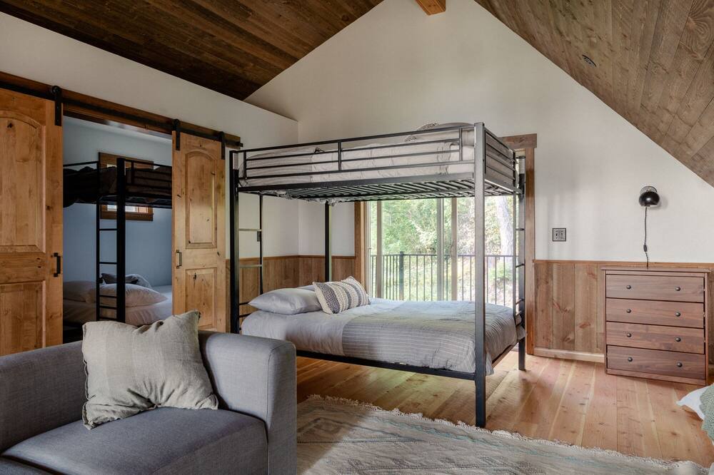 Photo of Bedroom in Marion