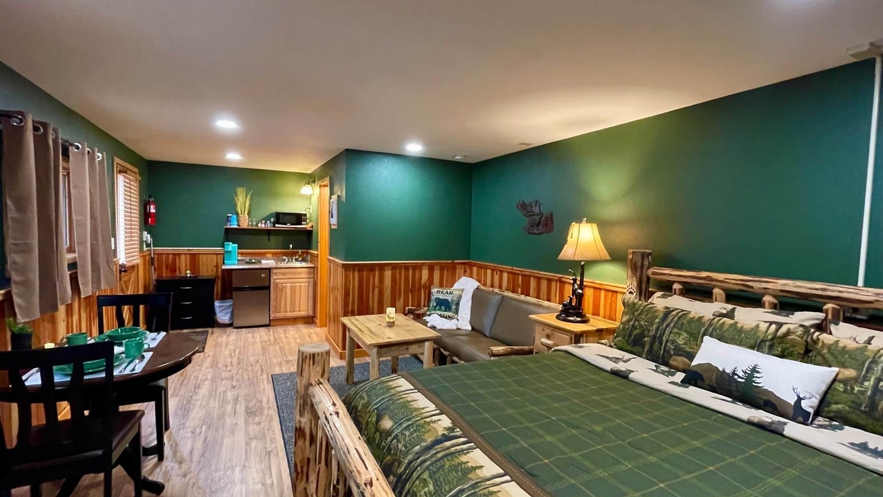 Photo of Bedroom in Thompson Falls