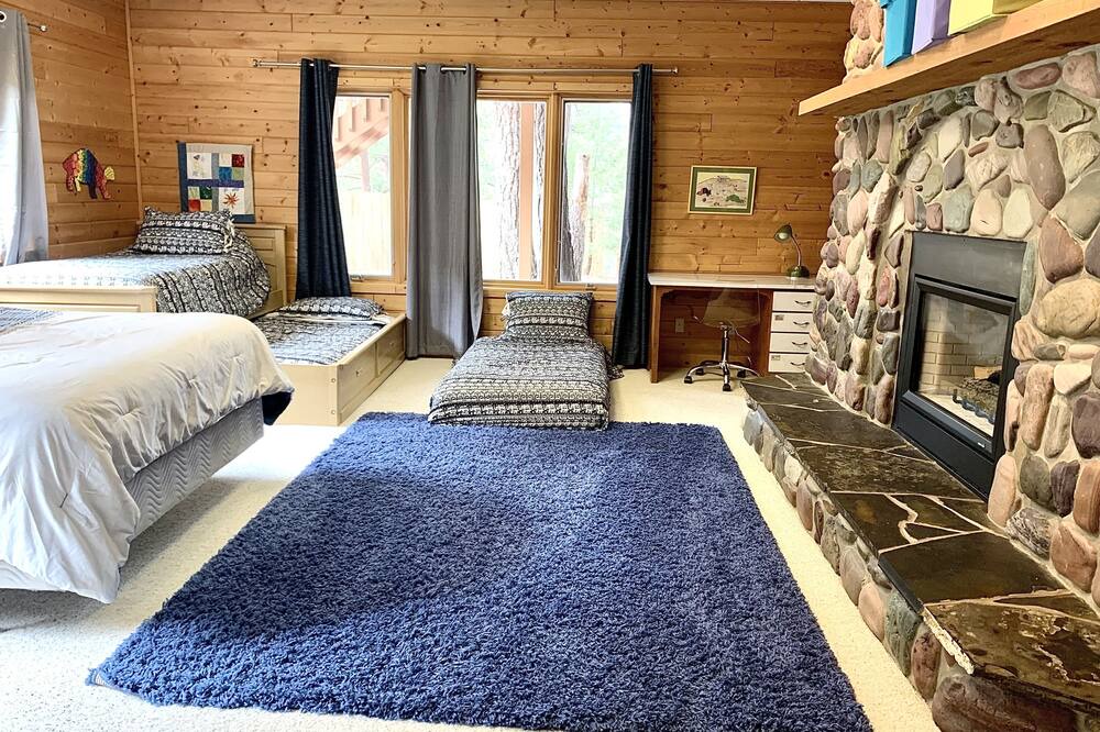 Photo of Bedroom in Greenough