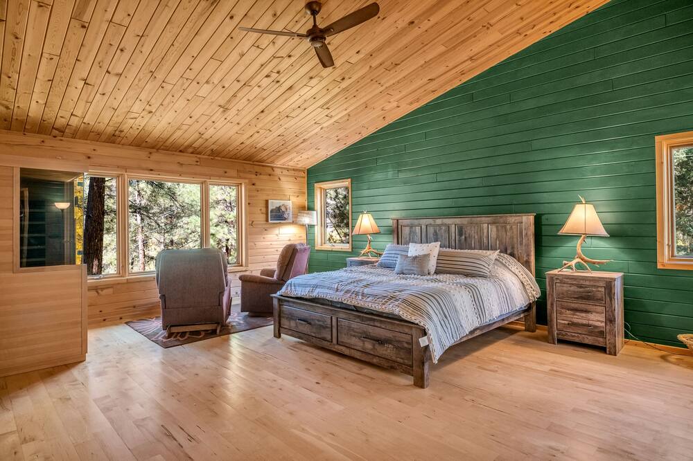 Photo of Bedroom in Greenough