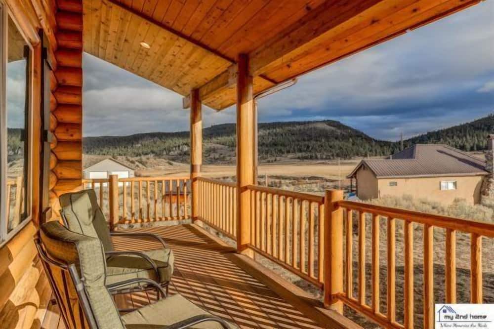 Photo of Outdoor in Mammoth Creek