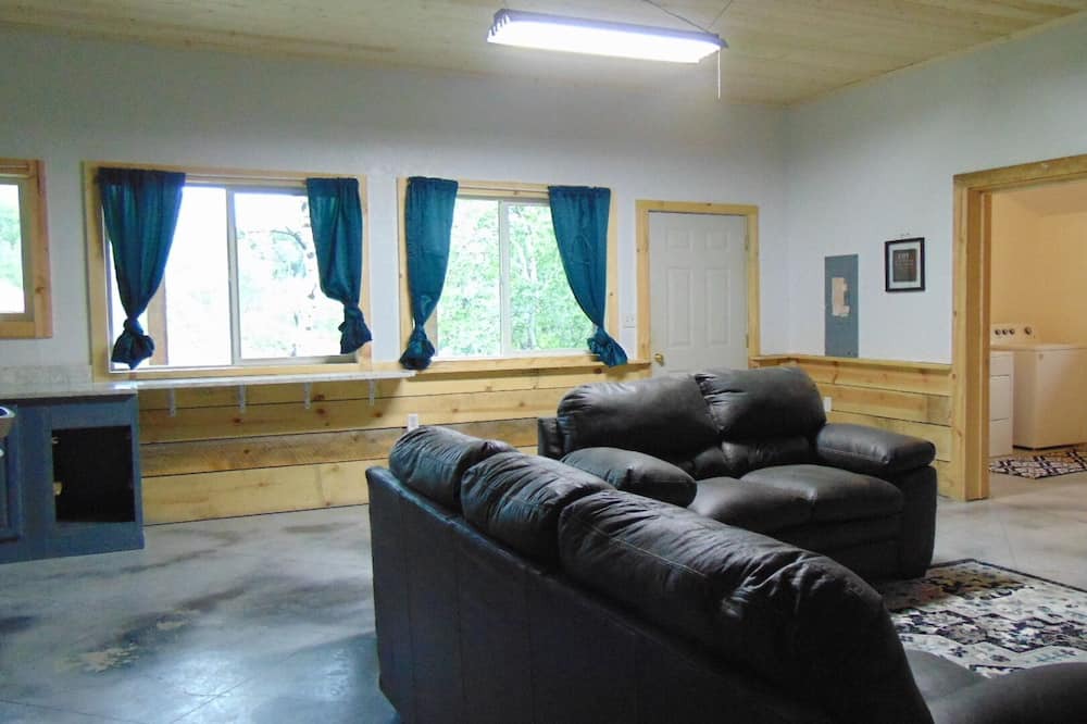 Photo of Livingroom in East Glacier Park Village