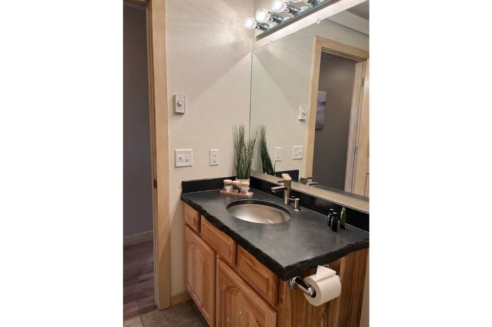 Photo of Bathroom in Star Valley Ranch