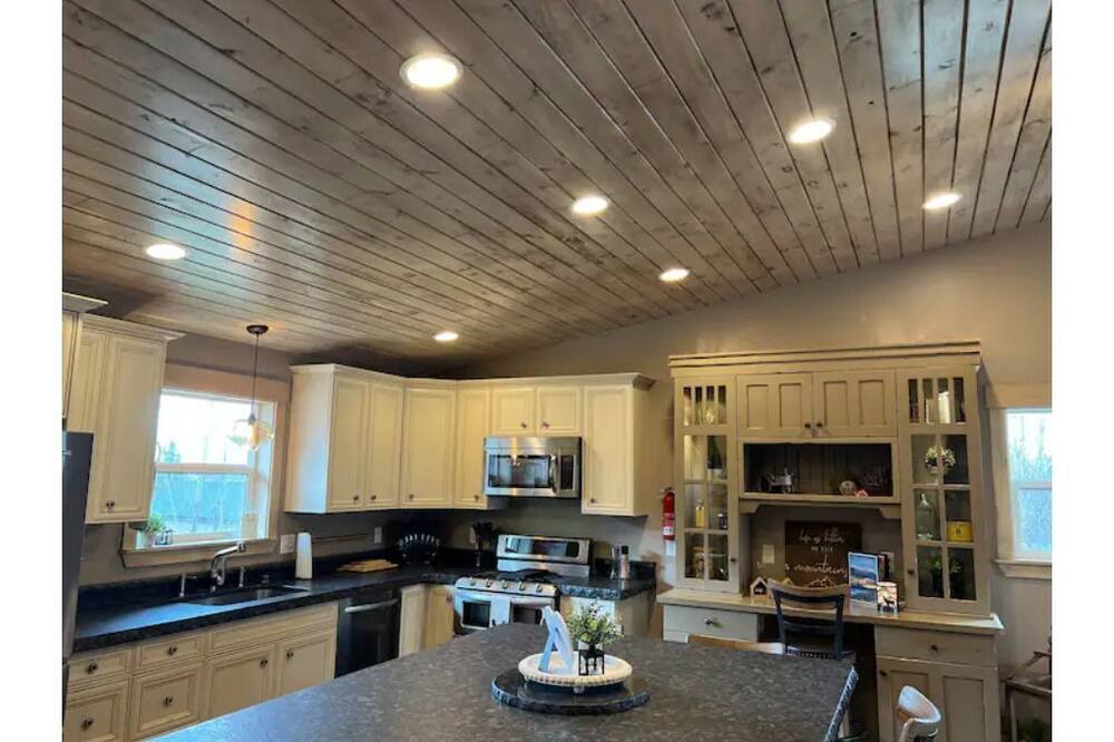 Photo of Kitchen in Star Valley Ranch