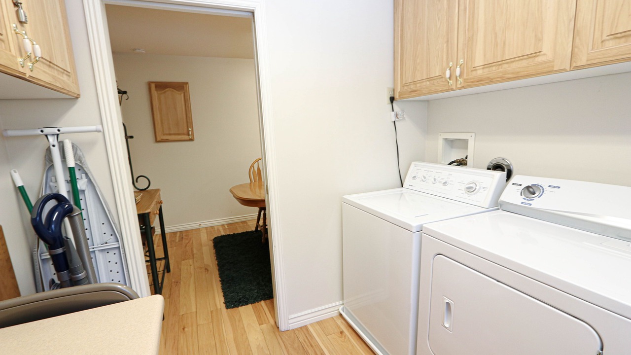 Photo of Bedroom in West Yellowstone
