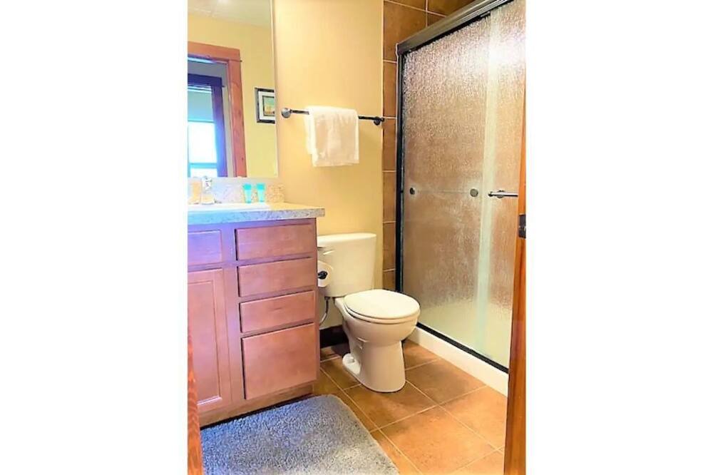 Photo of Bathroom in Bozeman
