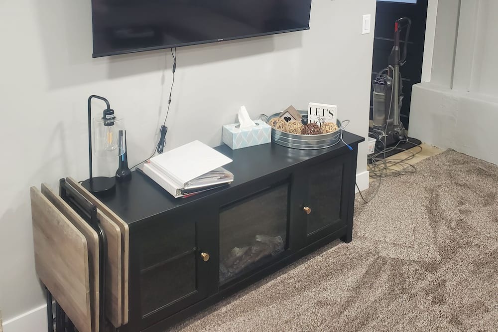 Photo of Bedroom in Centerville