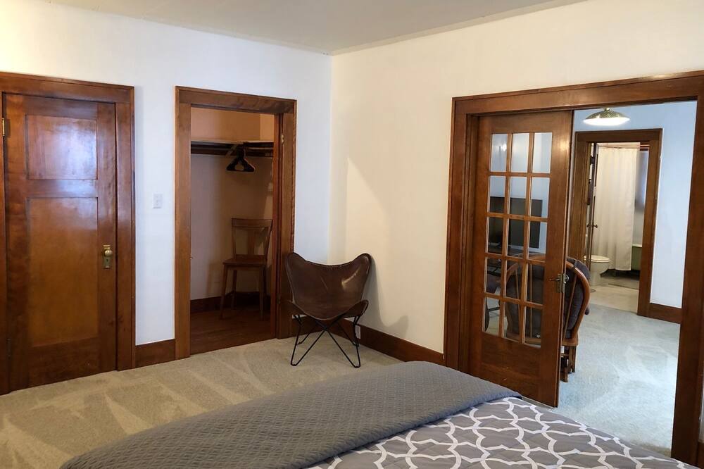 Photo of Bedroom in Deer Lodge