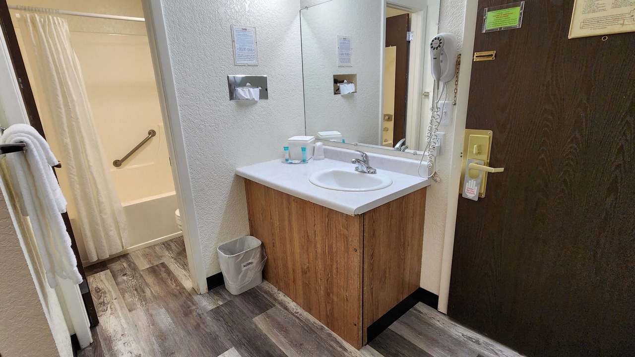 Photo of Bathroom in Laurel