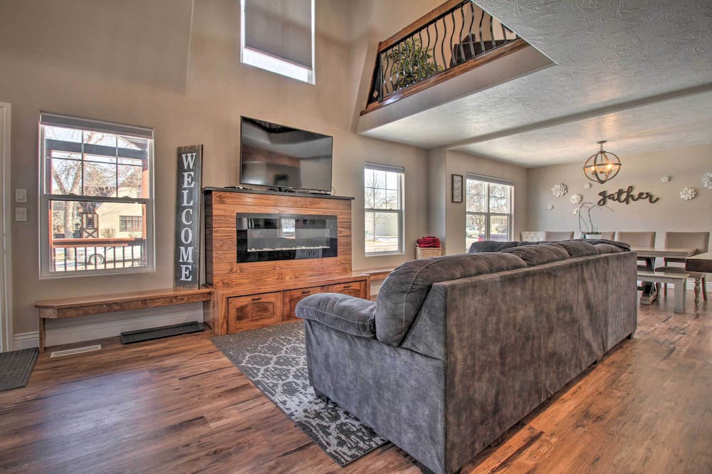 Photo of Livingroom in Great Falls