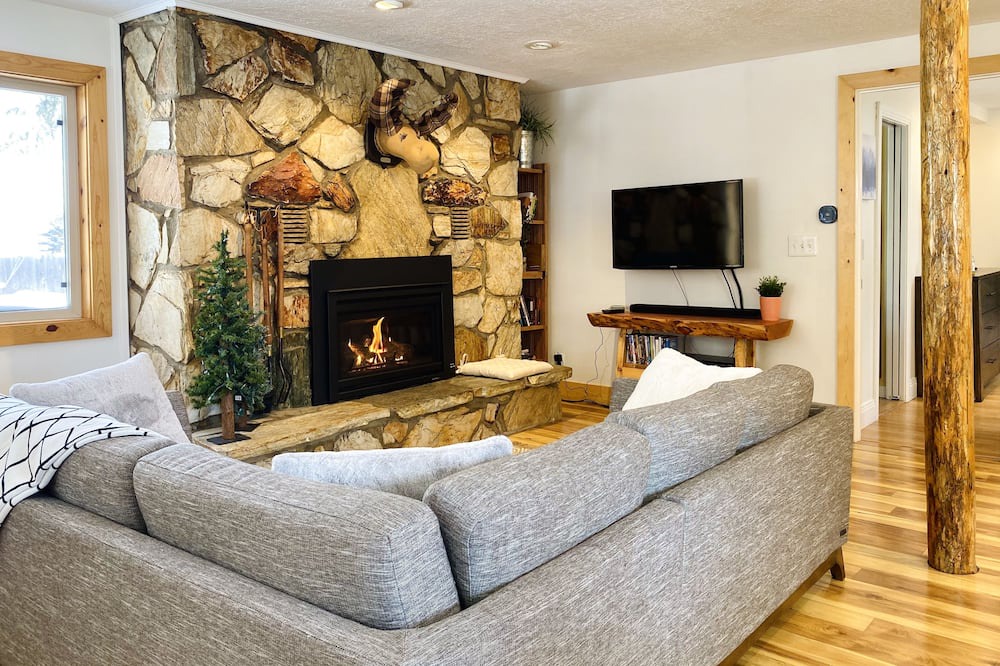 Photo of Livingroom in Kamas