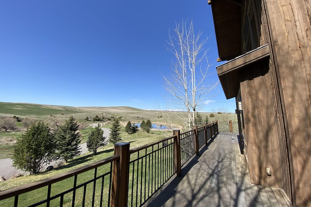 Photo of Patio Balcony in Three Forks