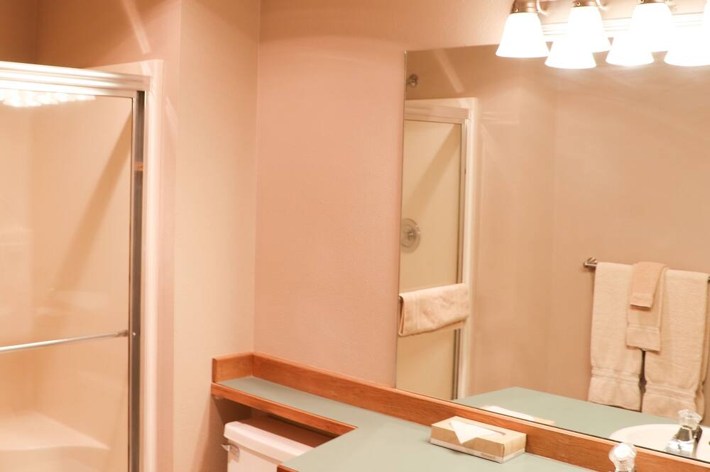 Photo of Bathroom in Columbia Falls