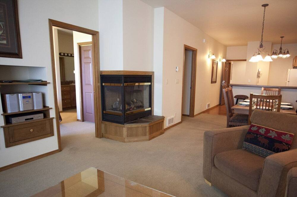 Photo of Livingroom in Columbia Falls